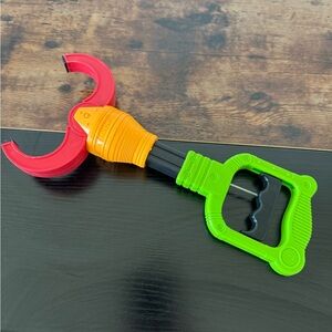 EUC. Kids Toy “Grabber”